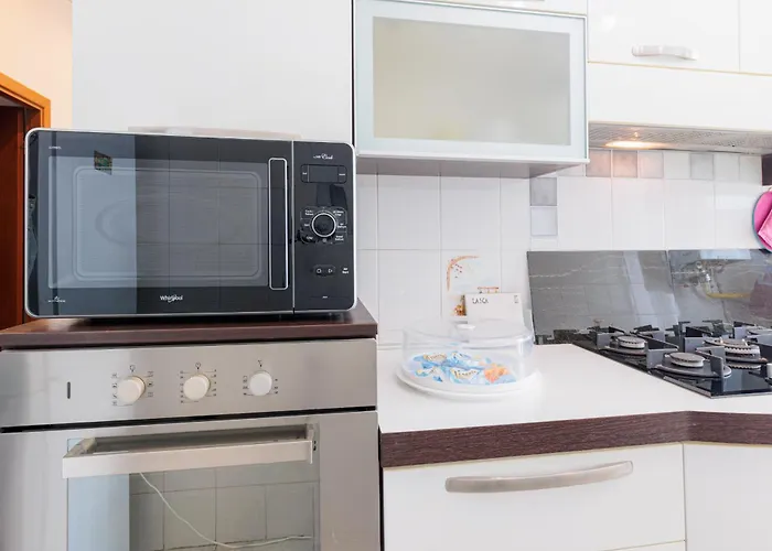Apartment 10 Min Colosseum, Prenestinhome - Renovated 2024 Apartment, P Igneto , Self Check-in H24 *